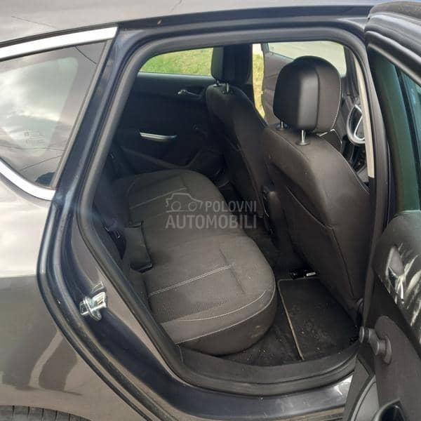 Opel Astra J 1.6 turbo