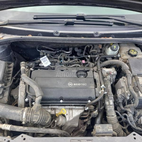 Opel Astra J 1.6 turbo