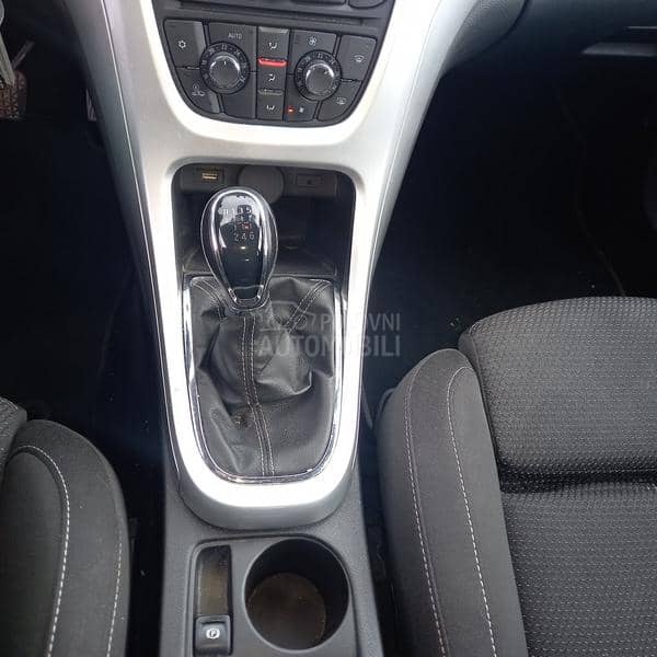 Opel Astra J 1.6 turbo