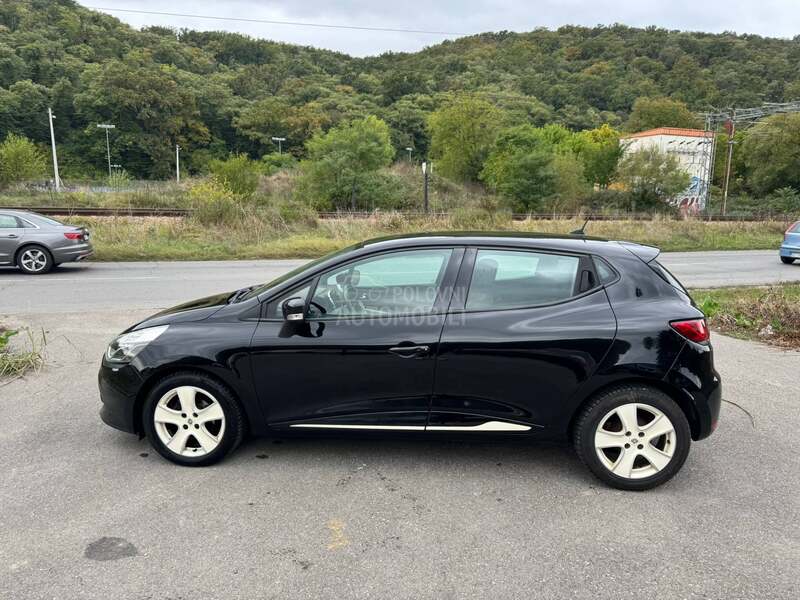 Renault Clio 0.9 TCE DINAMIQUE