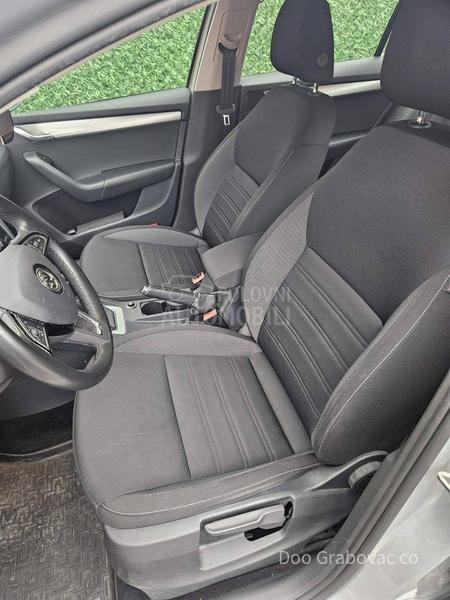 Škoda Octavia 1.5i. ambition