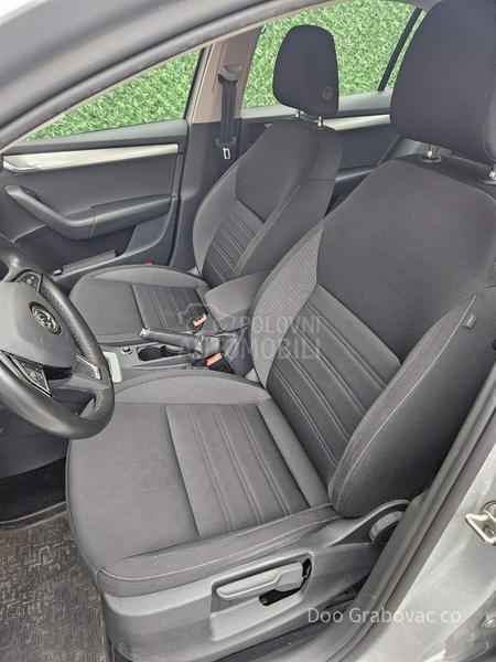 Škoda Octavia 1.5i. ambition