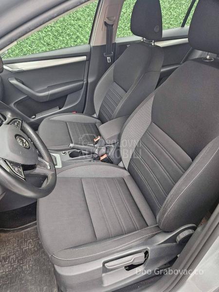 Škoda Octavia 1.5i. ambition