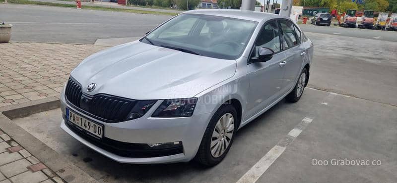 Škoda Octavia 1.5i. ambition