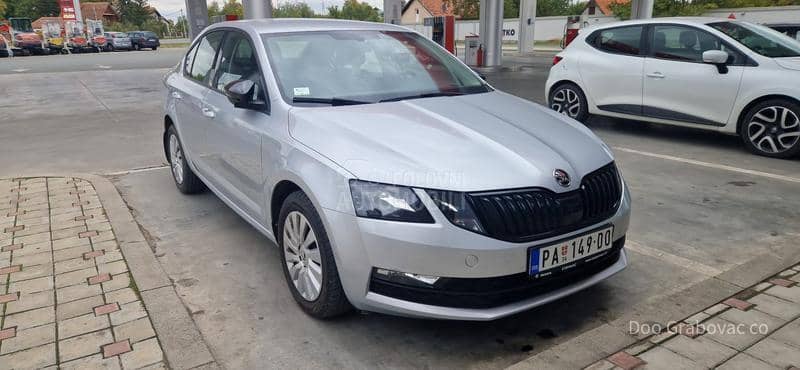 Škoda Octavia 1.5i. ambition