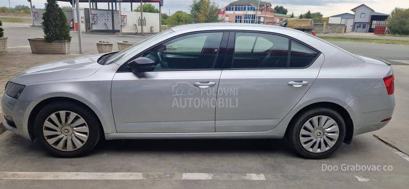 Škoda Octavia 1.5i. ambition