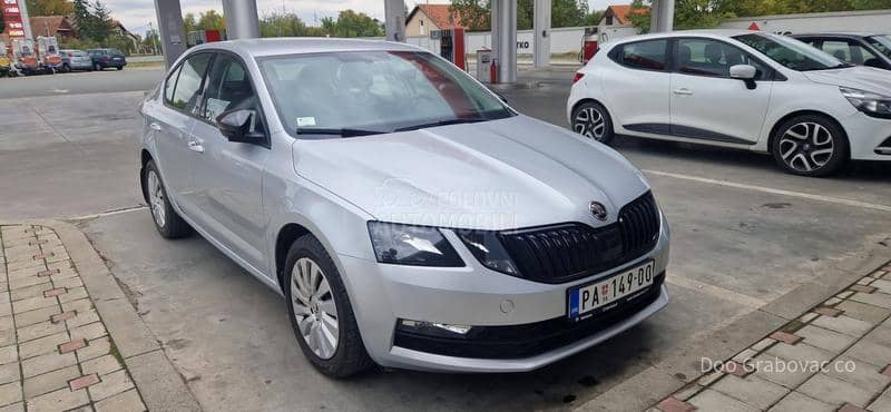 Škoda Octavia 1.5i. ambition