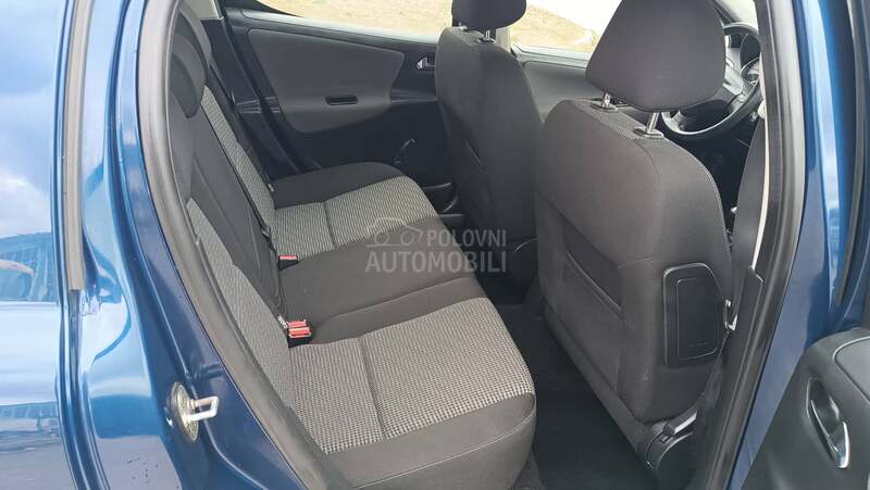 Peugeot 207 1.4 8 v