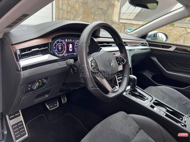 Volkswagen Arteon 2.0 Virt Matrix Eleg
