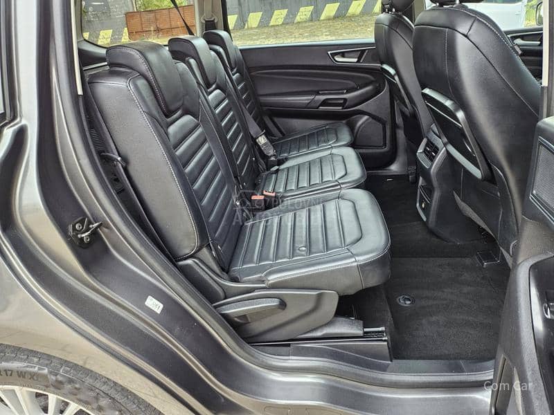 Ford Galaxy 7 s e d i š t a