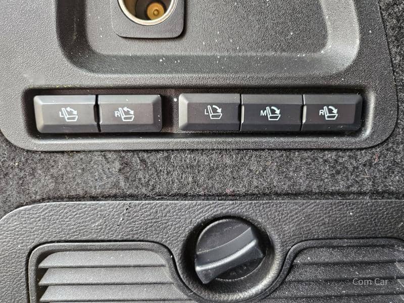 Ford Galaxy 7 s e d i š t a