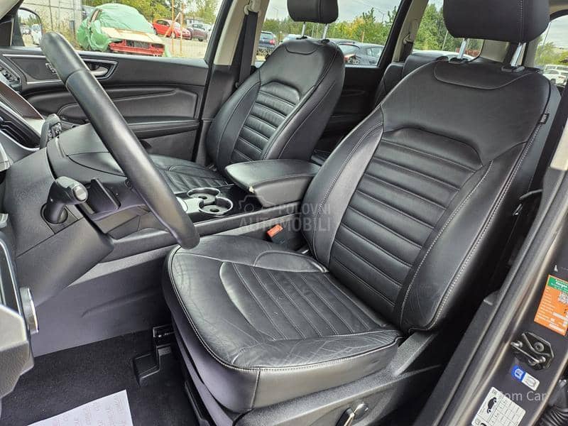 Ford Galaxy 7 s e d i š t a