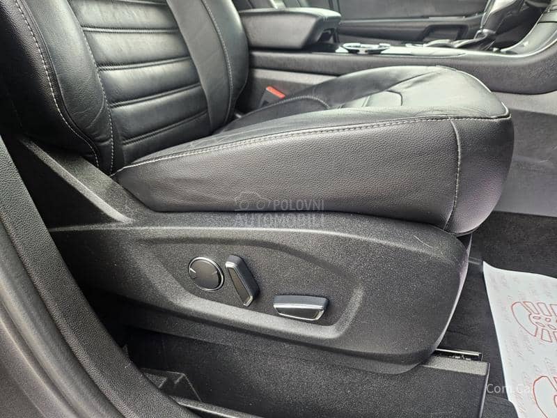 Ford Galaxy 7 s e d i š t a