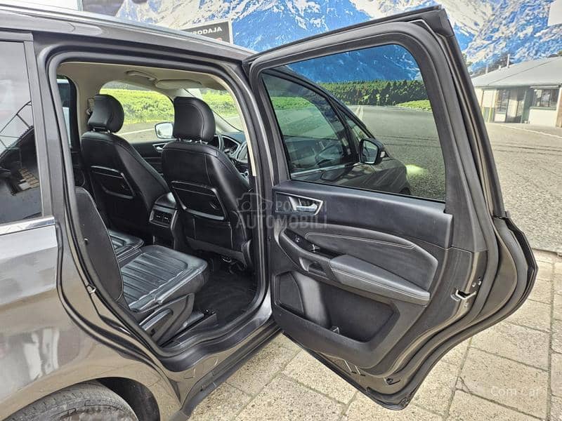 Ford Galaxy 7 s e d i š t a