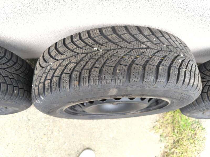 Continental 195/65 R15 Zimska