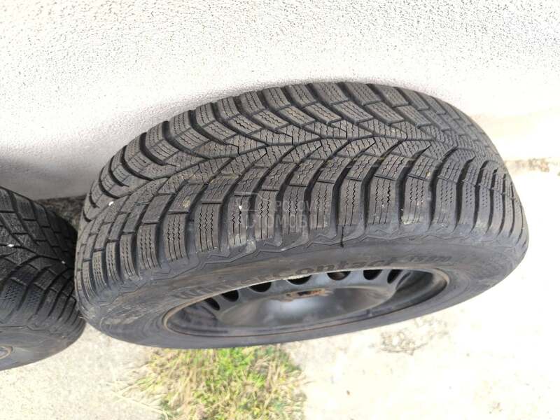 Continental 195/65 R15 Zimska