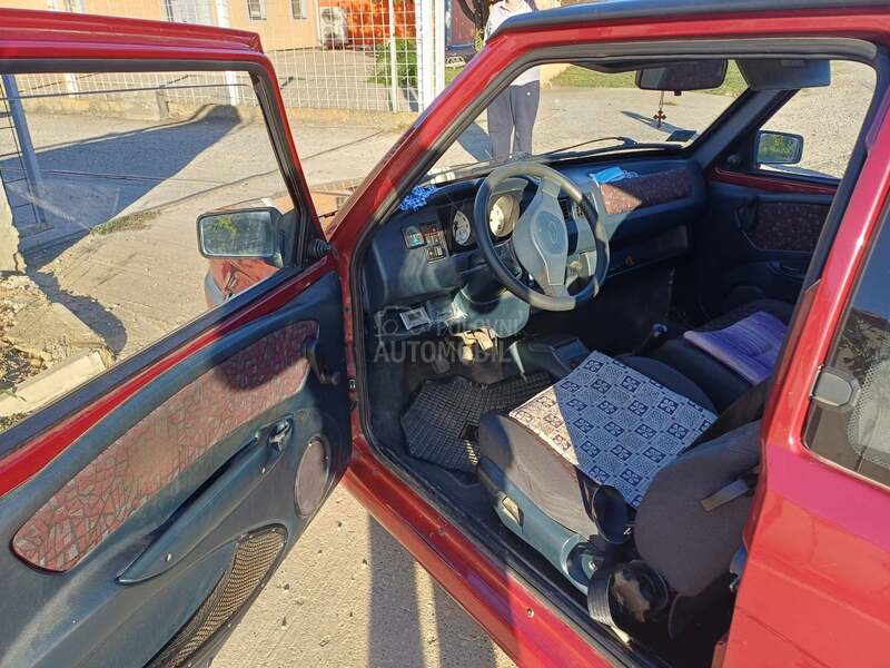 Zastava Yugo In L 