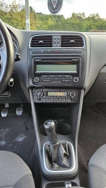 Volkswagen Polo v. servis