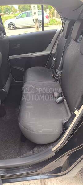 Toyota Yaris 1.0 b.e.n.z