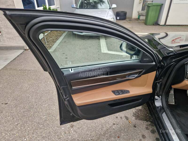 BMW 730 A K C I J A