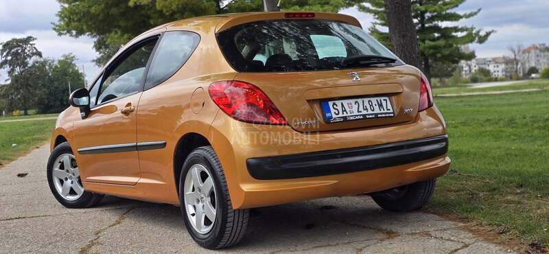 Peugeot 207 