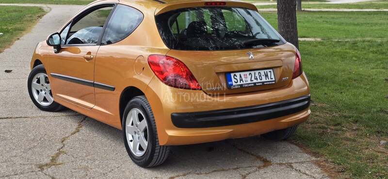 Peugeot 207 