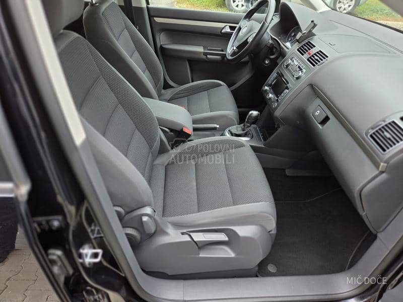 Volkswagen Touran 1.6 tdi led xenon