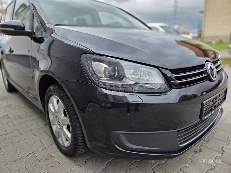 Volkswagen Touran 1.6 tdi led xenon