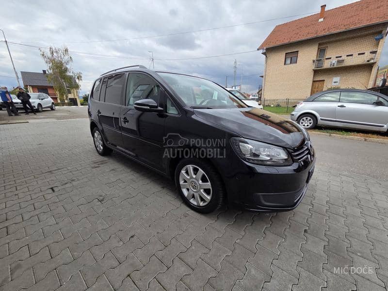 Volkswagen Touran 1.6 tdi led xenon