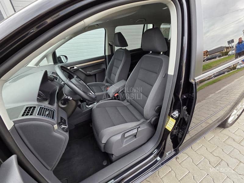 Volkswagen Touran 1.6 tdi led xenon