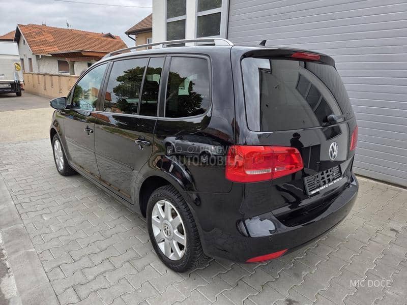 Volkswagen Touran 1.6 tdi led xenon