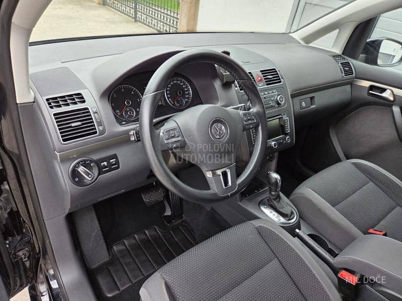 Volkswagen Touran 1.6 tdi led xenon