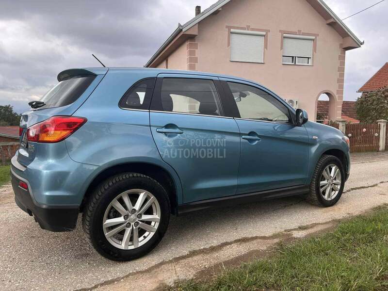 Mitsubishi ASX vredi videti nov