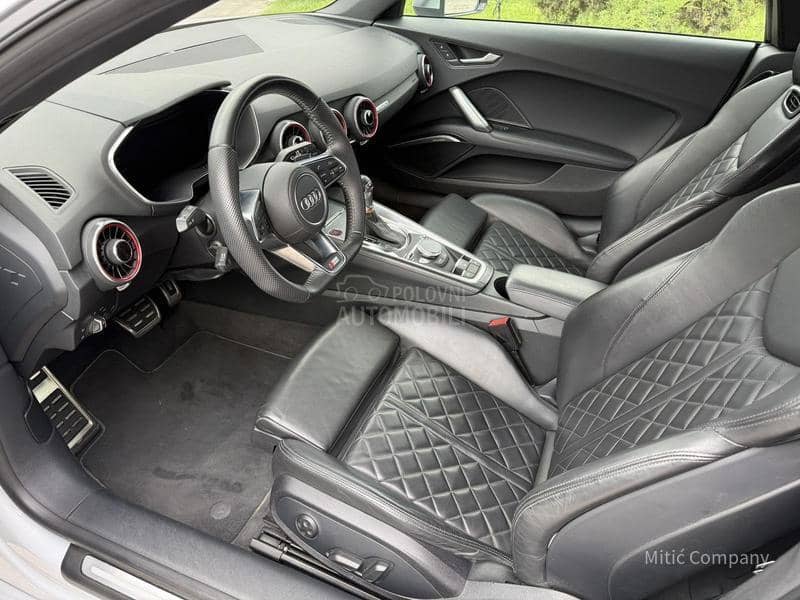 Audi TT Quattro TTS Optik