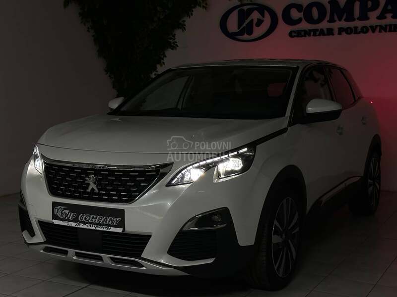 Peugeot 3008 1.2 ALLURE perla