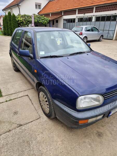 Volkswagen Golf 3 1.8