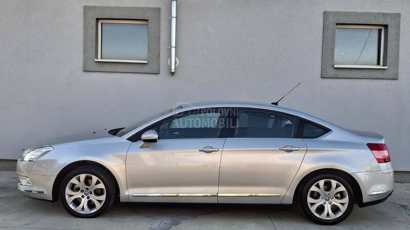 Citroen C5 2.0hdi NAAVIGACIJA