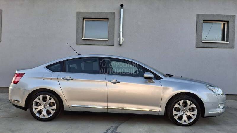 Citroen C5 2.0hdi NAAVIGACIJA