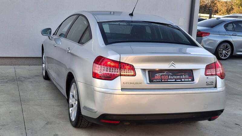 Citroen C5 2.0hdi NAAVIGACIJA