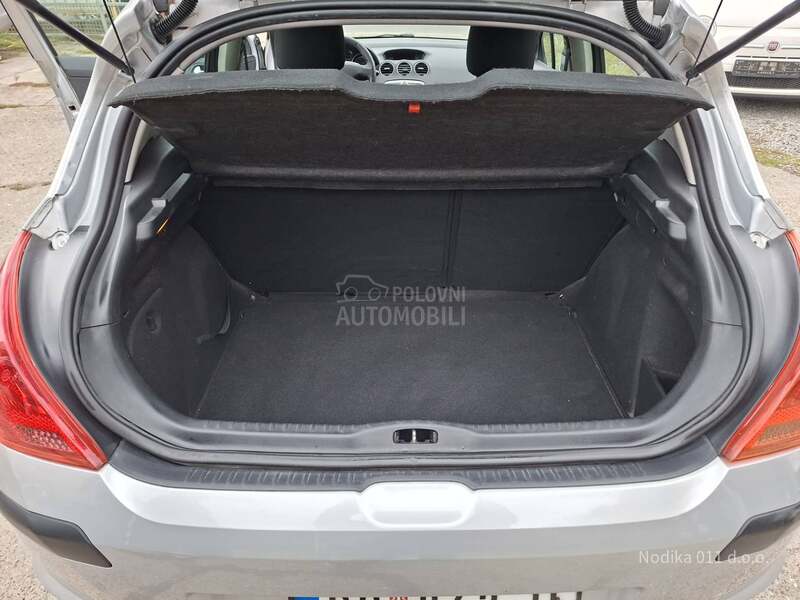Peugeot 308 1,6 HDI