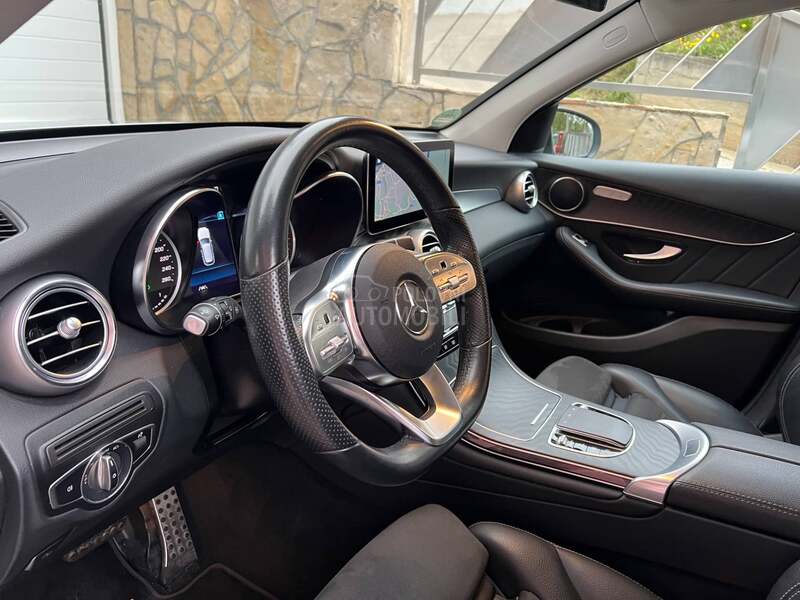Mercedes Benz GLC 220 d AMG 4Matic Matrix