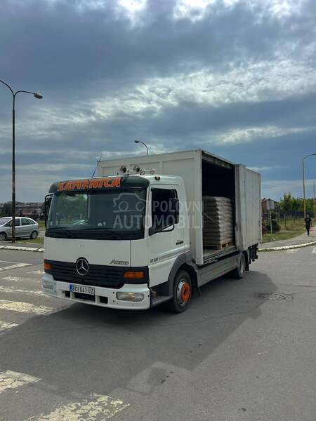 Mercedes Benz Atego 818