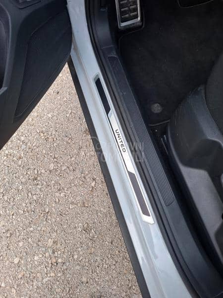 Volkswagen T-Roc 1.0tsi