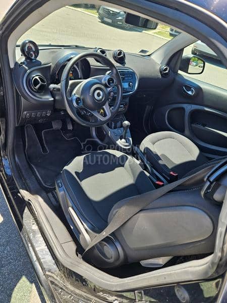 Smart ForTwo EQ