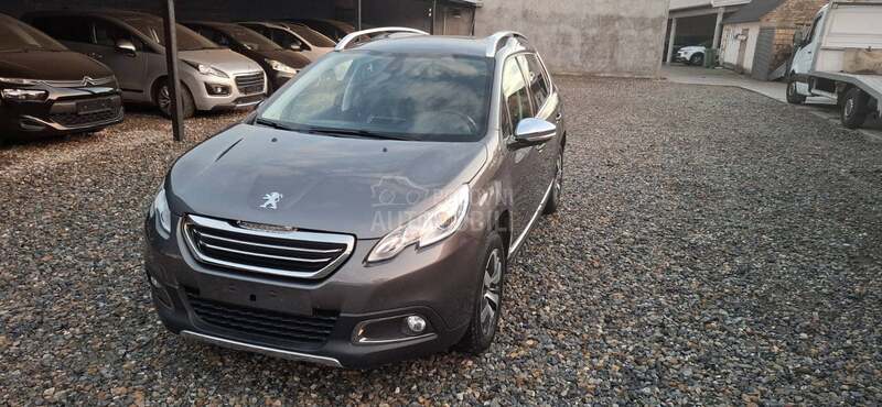 Peugeot 2008 1.2