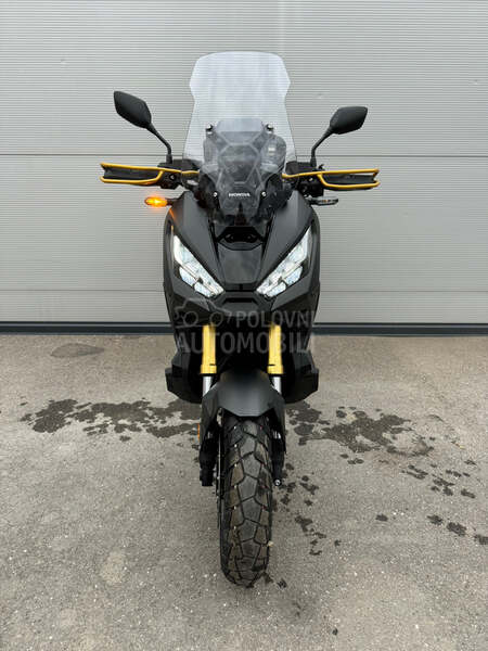 Honda X ADV 750