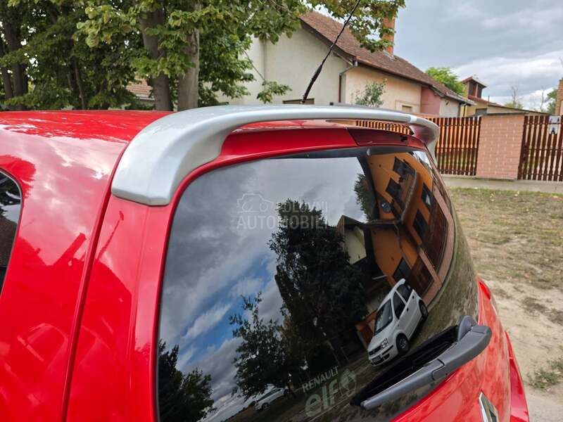 Renault Twingo GT 101 k s