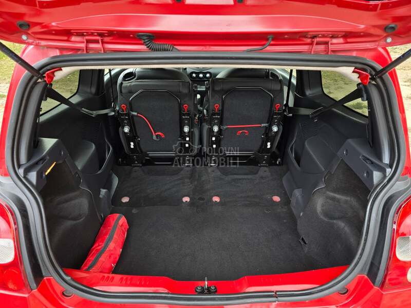 Renault Twingo GT 101 k s