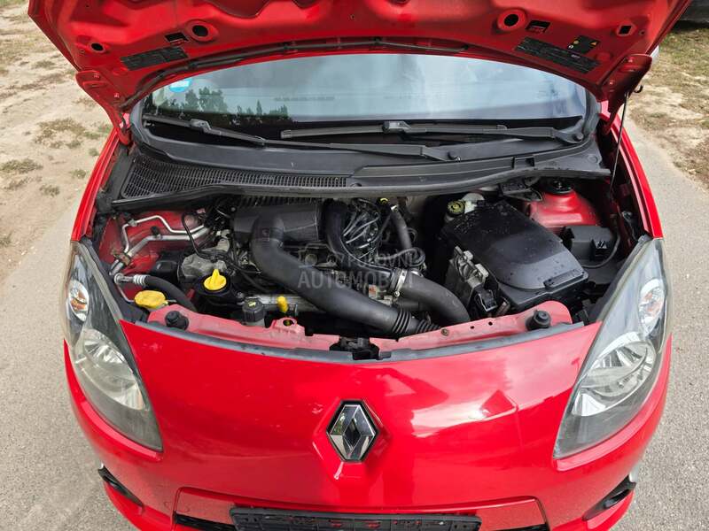 Renault Twingo GT 101 k s