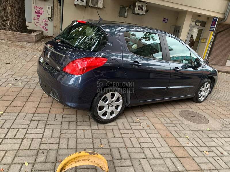 Peugeot 308 1.6 e-hdi N.O.V